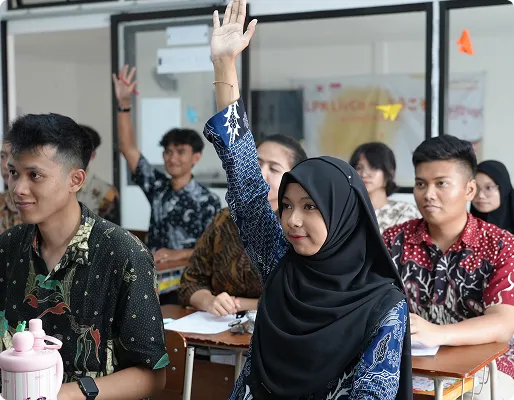 1日12時間の授業と自習